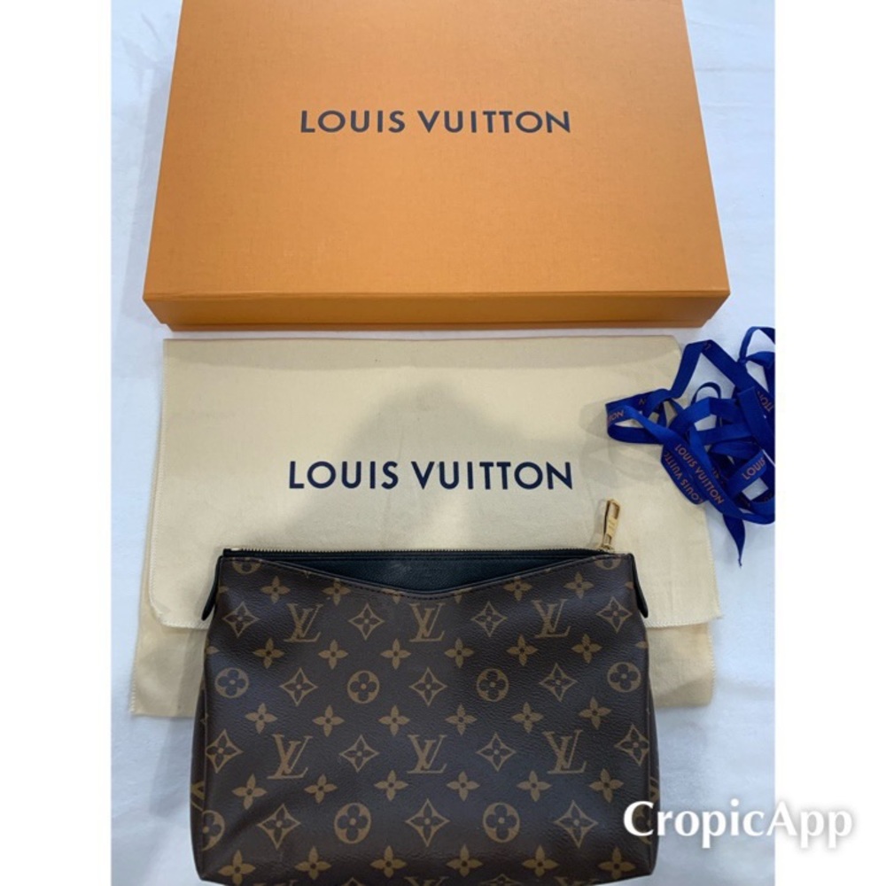 🔥Louis Vuitton🔥 Trous Beaute